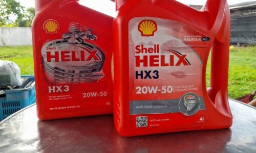 Dầu nhớt ô tô Shell Helix HX3 20W-50 - góc nhìn 4